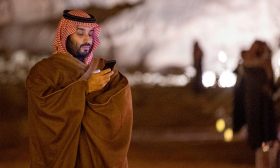 صاندي تايمز: محمد بن سلمان لاحق أعداءه عبر 