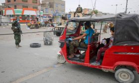 مسؤول عراقي: تمديد حظر التجوال في العراق يعتمد على الموقف الوبائي