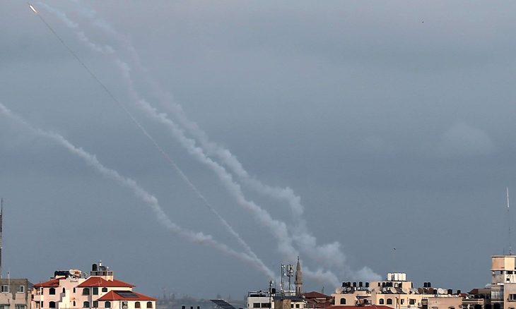 الجيش الإسرائيلي إطلاق 3 صواريخ من غزة صورة القدس العربي