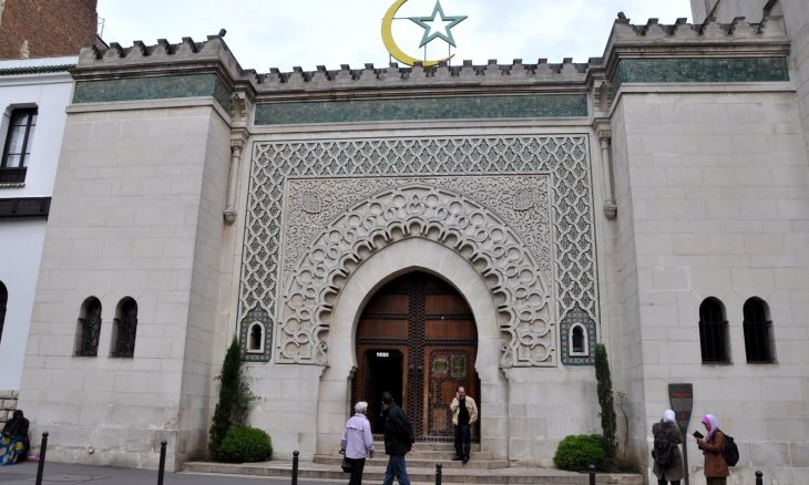بلدية أنجيه الفرنسية ترفض انتقال ملكية مسجد إلى المغرب