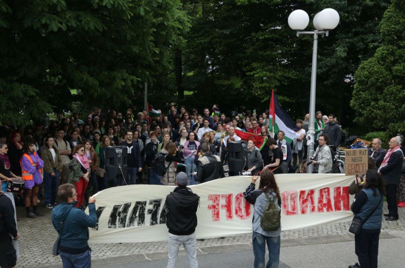 مظاهرة مؤيدة لفلسطين أمام السفارة الإسرائيلية في كرواتيا 20240516210031anapicp-aa_ar_pho_gen-20240516235830-34588262-.h