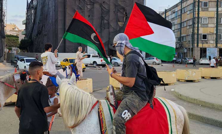 إعفاء الفلسطينيين من رسوم التأشيرات والإقامة في ليبيا