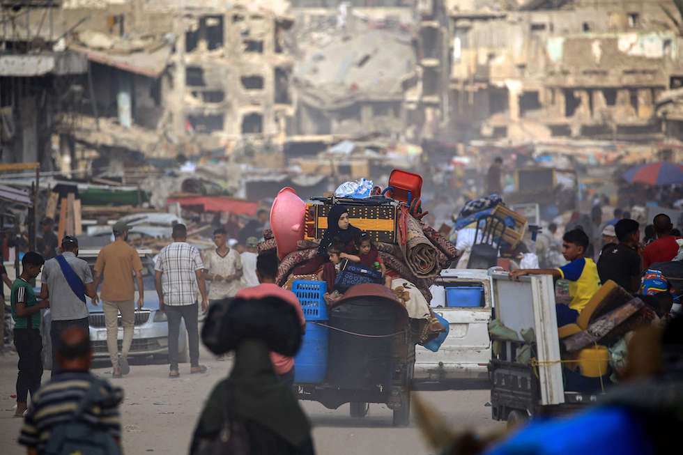 الدفاع المدني بغزة: أكثر من مليون و300 ألف نزحوا قسرا داخل القطاع 