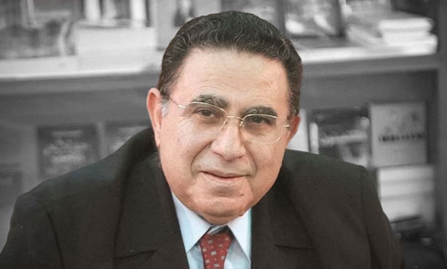 رحيل الكاتب والصحافي الفلسطيني بلال الحسن: حزن على رحيل قامة إعلامية ونضالية كبيرة