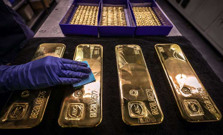 الذهب يرتفع مع دعم مجلس الاحتياطي الاتحادي الأمريكي لخفض أسعار الفائدة