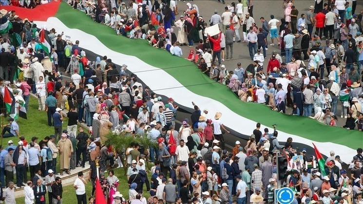 في ذكرى إحراقه.. وقفة أمام برلمان المغرب تضامنا مع المسجد الأقصى