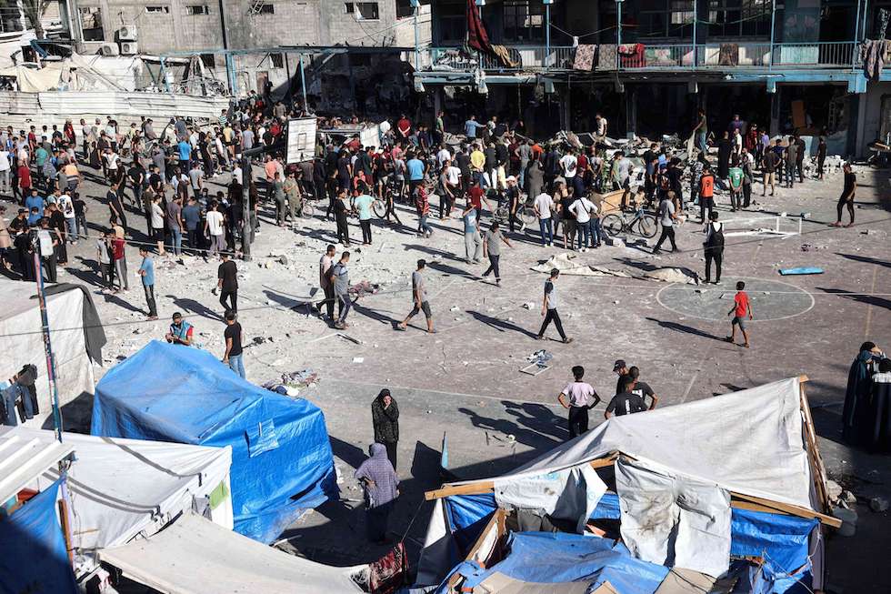 وزارة الصحة بغزة: ارتفاع حصيلة العدوان الإسرائيلي إلى 41118 شهيدا 