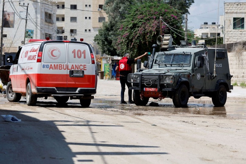 محافظ جنين: 180 مريضا و75 كادرا ينقصهم الغذاء والدواء بمشفى المدينة
