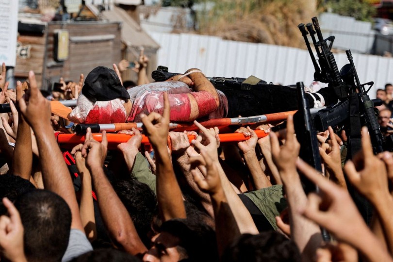 استشهاد 5 فلسطينيين وإصابات جراء قصف إسرائيلي على طوباس- (صور وفيديوهات)