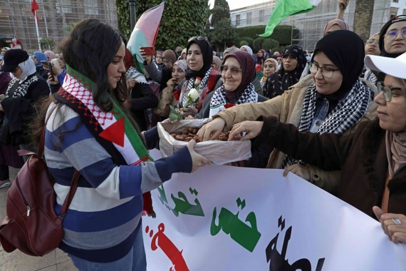 المغرب.. مسيرات وتوزيع الحلوى والتمور في عدة مدن ابتهاجا باتفاق غزة- (صور) 