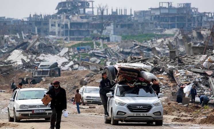 عباس يجدد رفض خطة ترامب: فلسطين ليست للبيع.. والفصائل تطالب القمة الطارئة بخطوات عملية