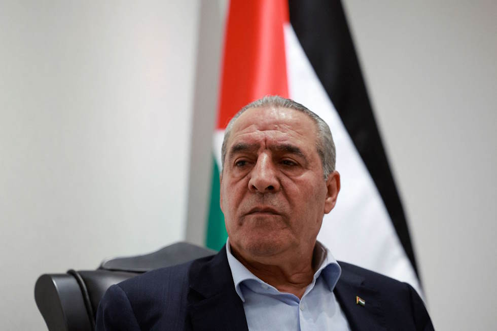 مسؤول فلسطيني يصل الرياض لبحث آخر تطورات مع مسؤولين سعوديين 