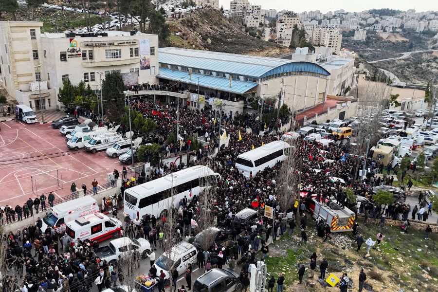 أفرج عنه الأسبوع الماضي بعد 21 عاما.. وفاة أسير فلسطيني محرر إثر سقوطه من سطح منزله