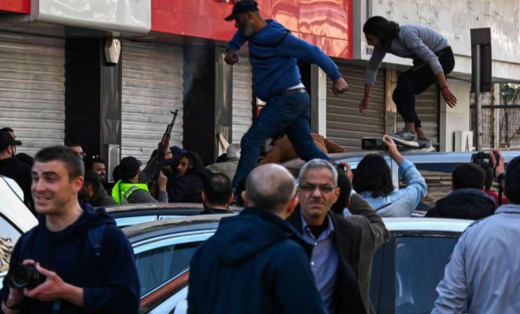 الأمن السوري يفض اعتصاما في دمشق على خلفية العملية الأمنية في غرب البلاد- (صور وفيديو)