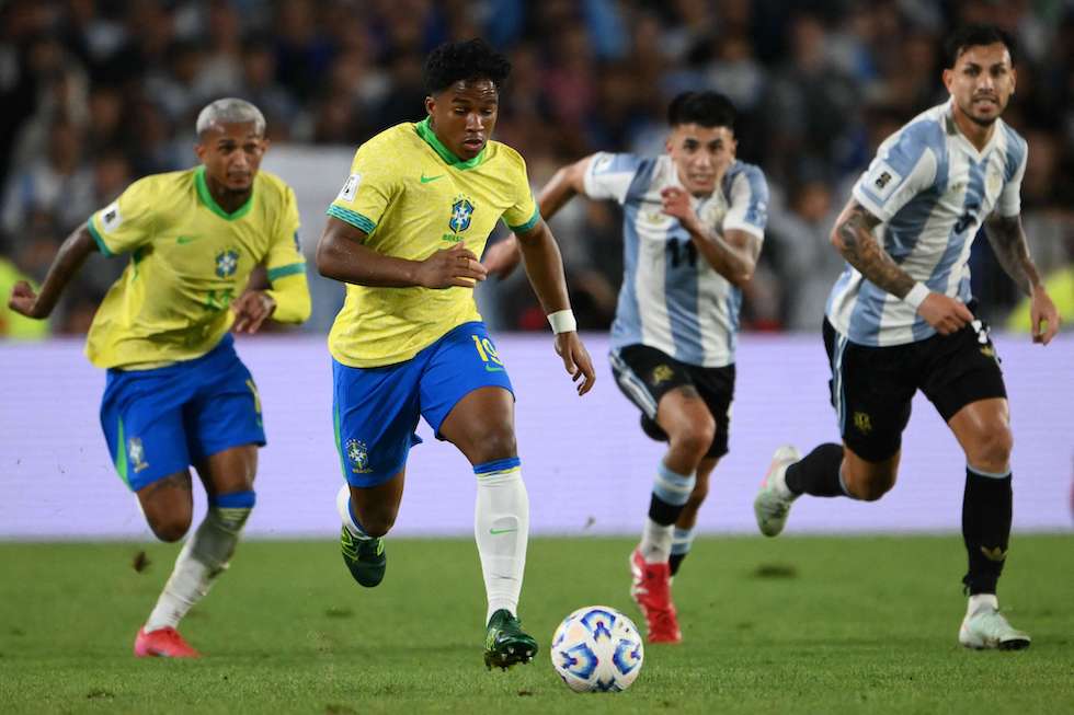 الأرجنتين تسحق البرازيل 4-1 في تصفيات كأس العالم