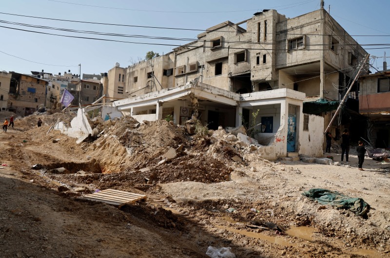 مسؤول فلسطيني: إسرائيل حولت مخيم نور شمس إلى مكان لا يصلح للسكن 
