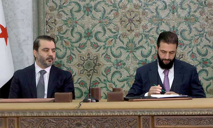 عضو في لجنة صياغة الإعلان الدستوري في سوريا لـ «القدس العربي»: اعتمدنا الفصل بين السلطات ونترقب استكمال بناء المؤسسات الدستورية