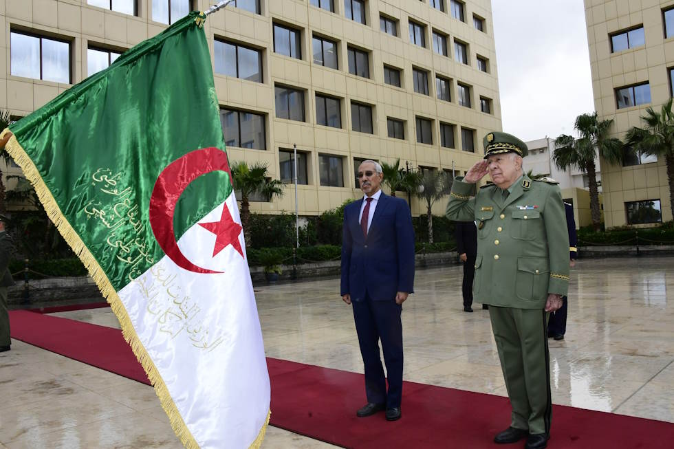 الجزائر وموريتانيا توقعان اتفاقا في مجال الدفاع- (تدوينة)