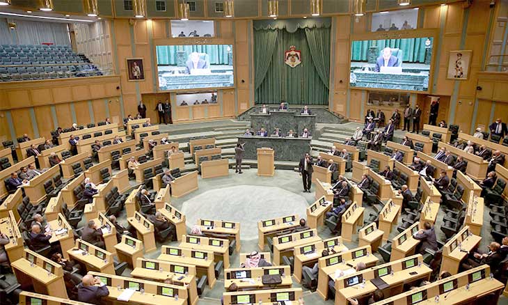 الأردن: شعبياً حالة ترقب وقلق… وسياسياً «كل الخيارات مطروحة»