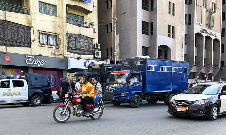 سجين مصري سابق حاول الانتحار بسبب تبعات الاعتقال